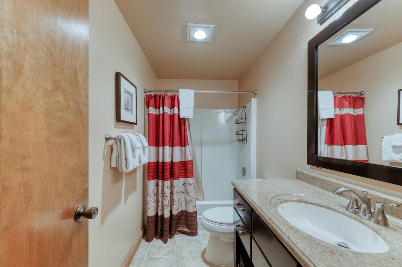 2 Conifer Villa Sunriver Exterior photo